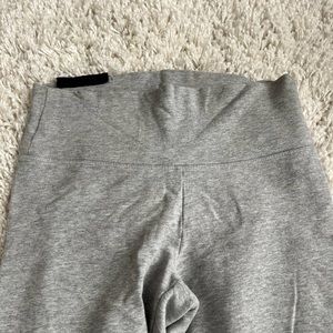 Tna Aritzia Heather Gray Leggings